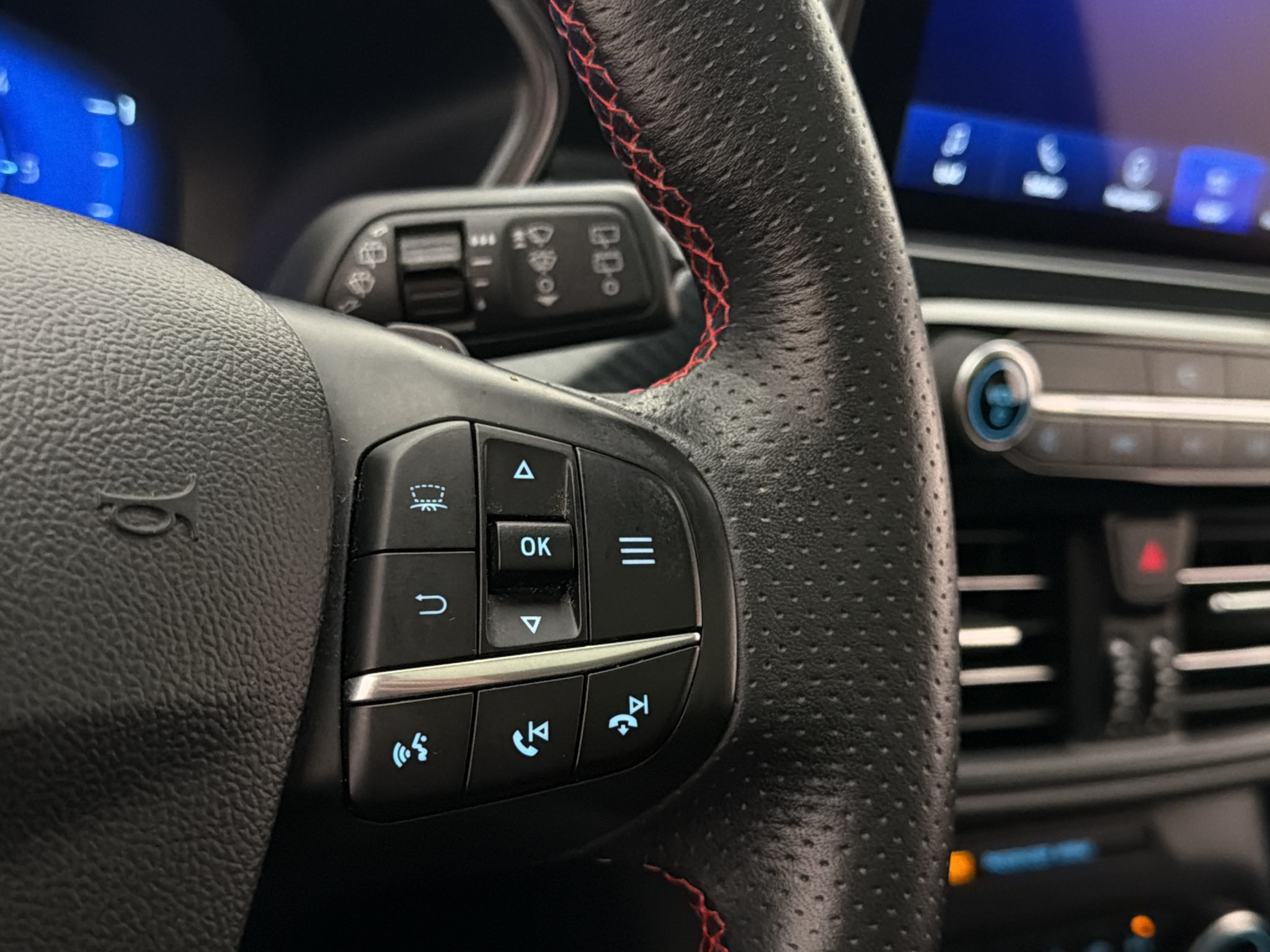 Ford Kuga 2.0 EcoBlue AWD SelectShift, 8-trins, 190ps, 2020