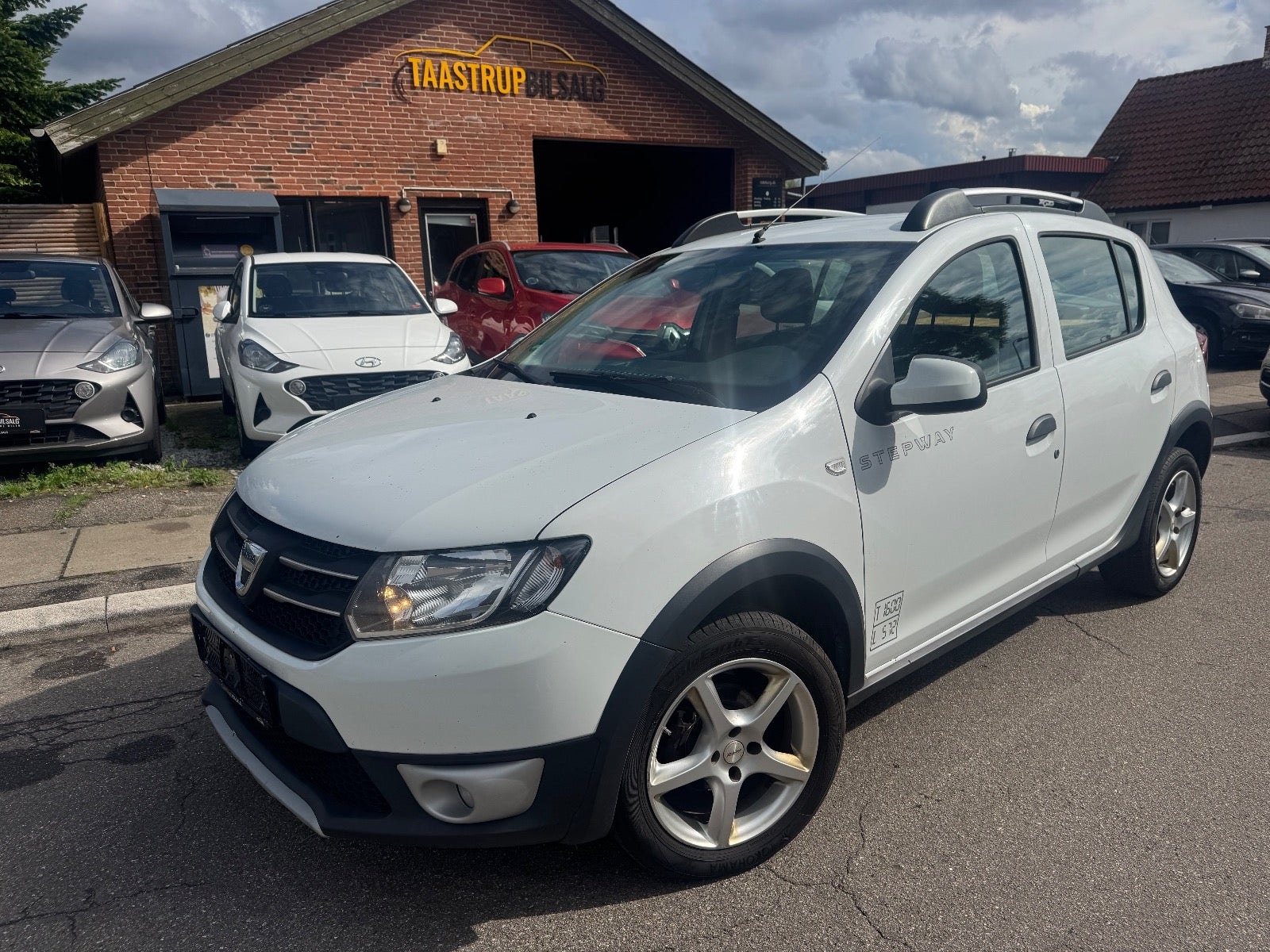 Dacia Sandero Stepway 1.5 dCi Manual, 90hp, 2014