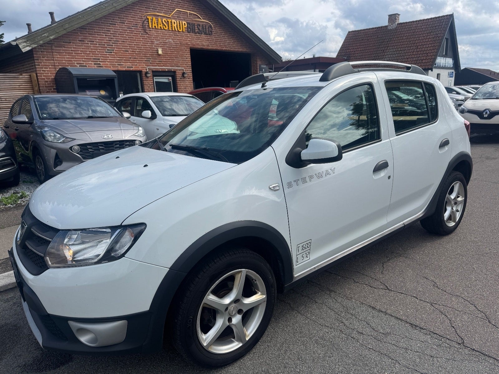 Dacia Sandero Stepway 1.5 dCi Manual, 90hp, 2014