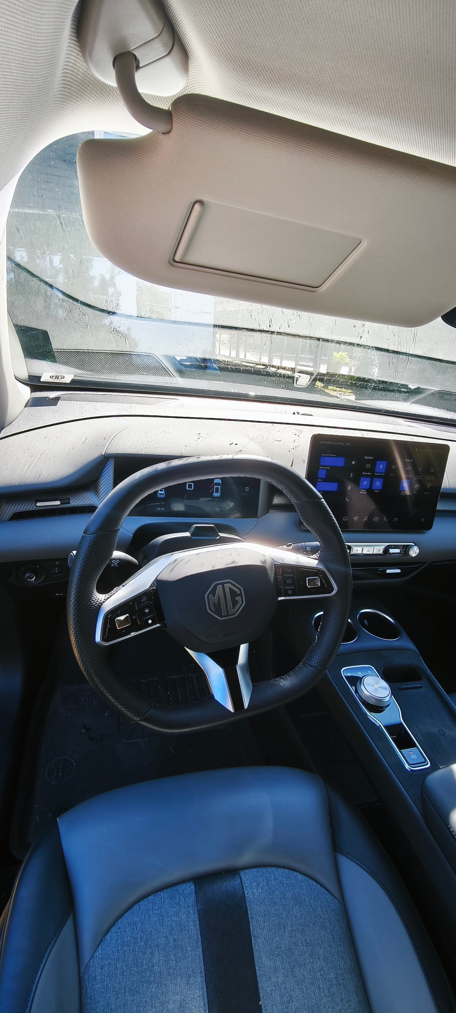 MG S5 EV Long Range 64 kWh, 231hp, 2025