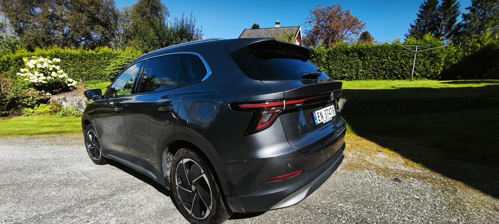 MG S5 EV Long Range 64 kWh, 231hp, 2025