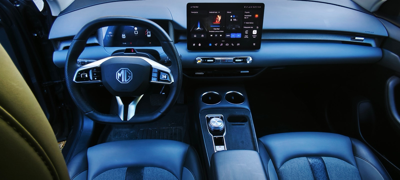 MG S5 EV Long Range 64 kWh, 231hp, 2025