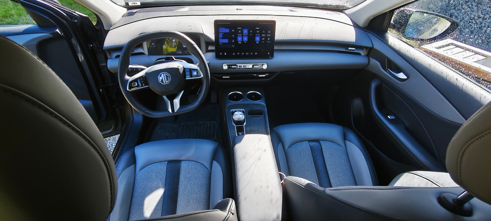 MG S5 EV Long Range 64 kWh, 231hp, 2025