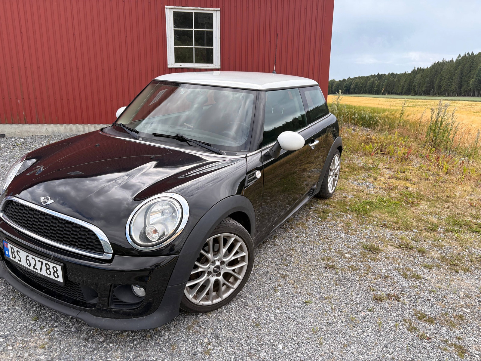 MINI Cooper Manual, 6-trins, 122ps, 2011