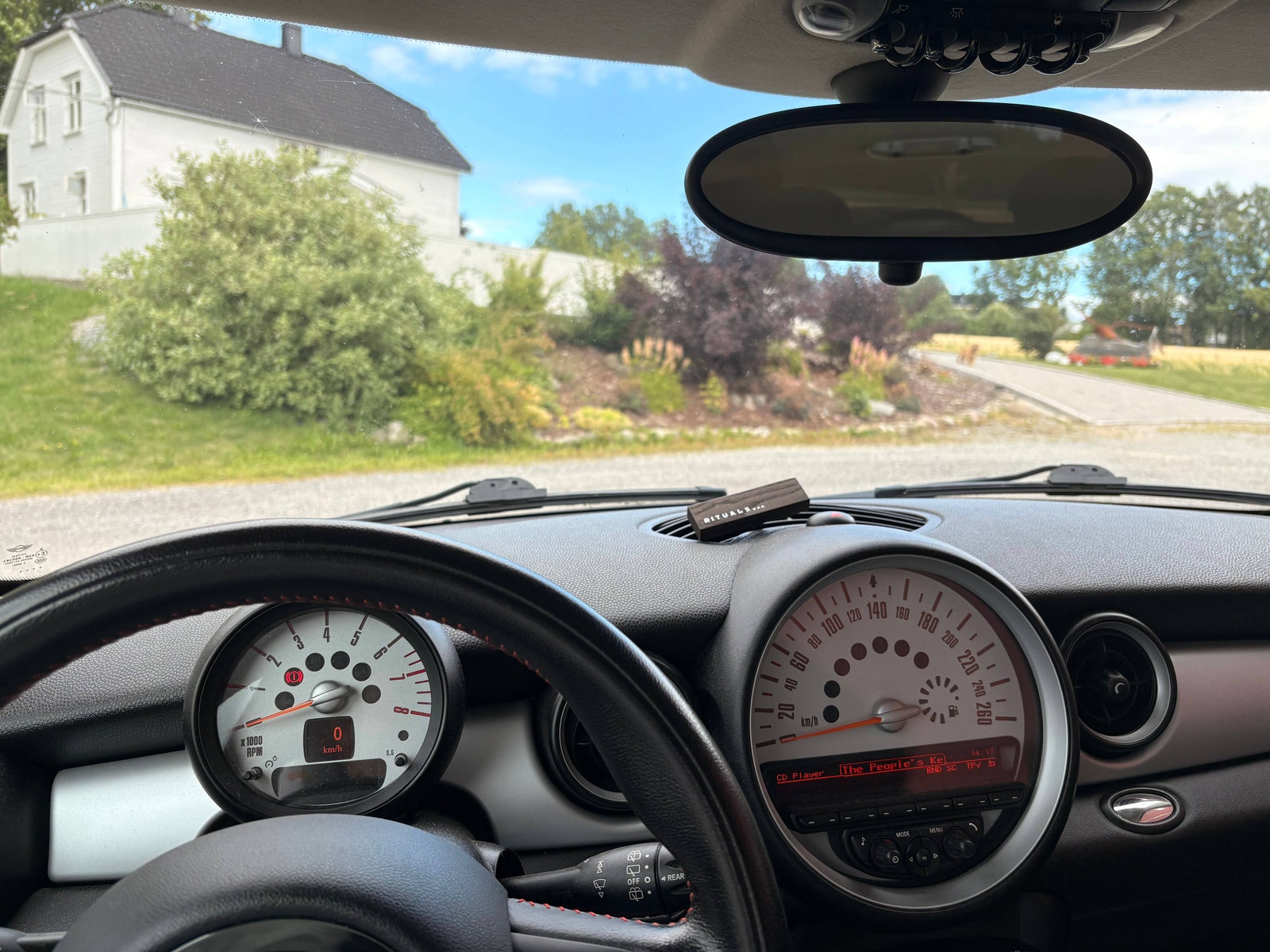 MINI Cooper Manual, 6-trins, 122ps, 2011