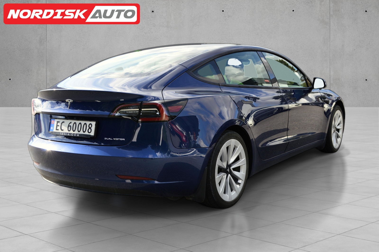 Tesla Model 3 Long Range AWD, 440ps, 2021
