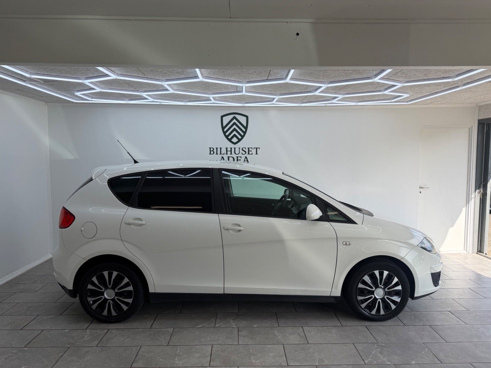 SEAT Altea 1.6 TDI Manual, 5-trins, 105ps, 2012
