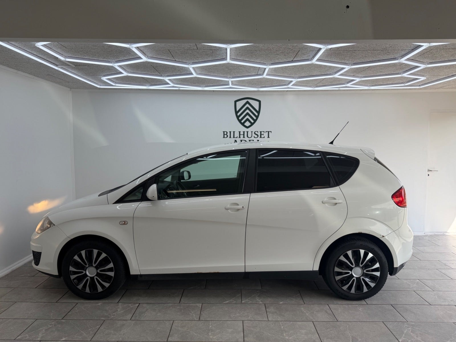 SEAT Altea 1.6 TDI Manual, 5-trins, 105ps, 2012