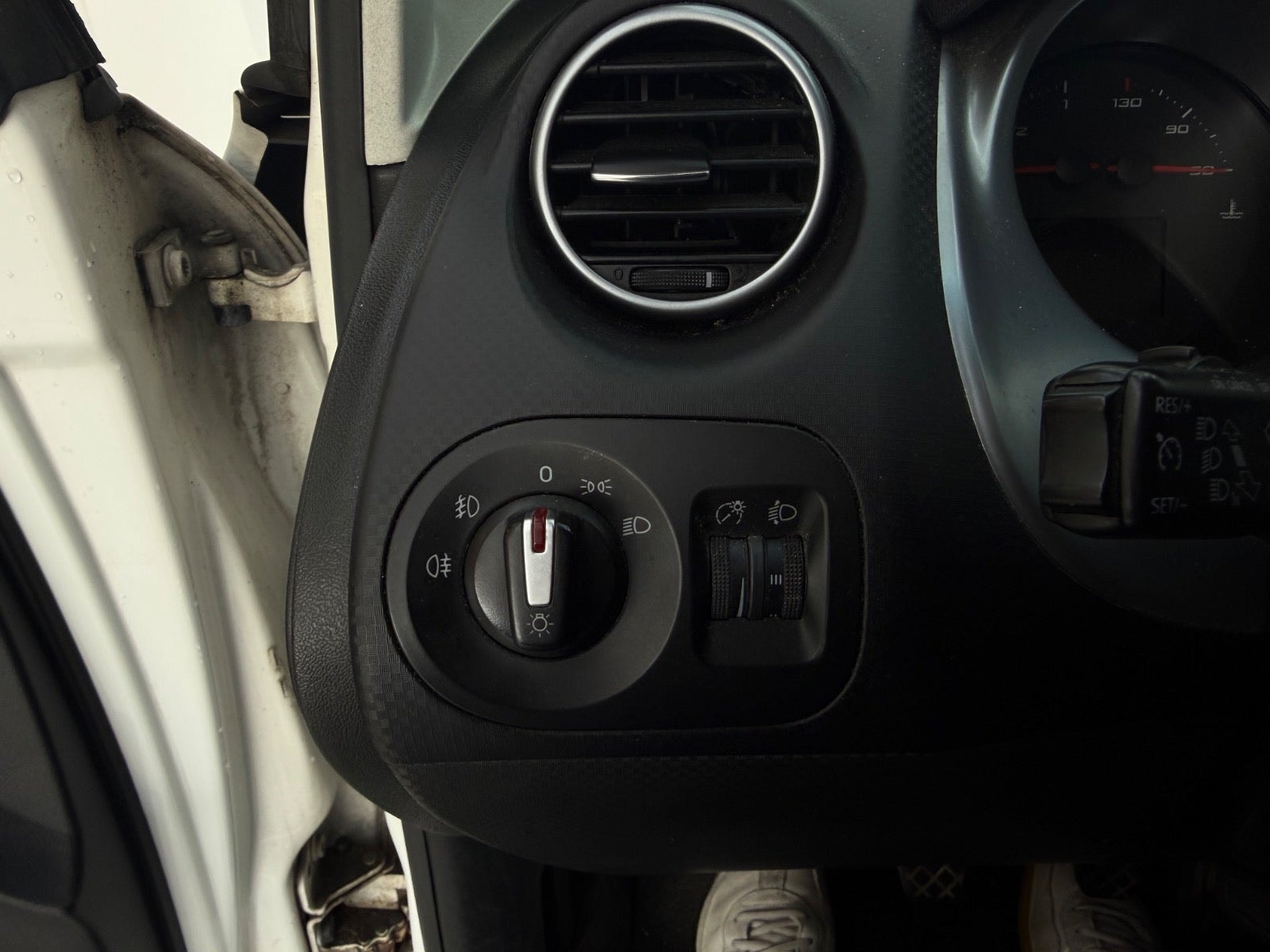 SEAT Altea 1.6 TDI Manual, 5-trins, 105ps, 2012