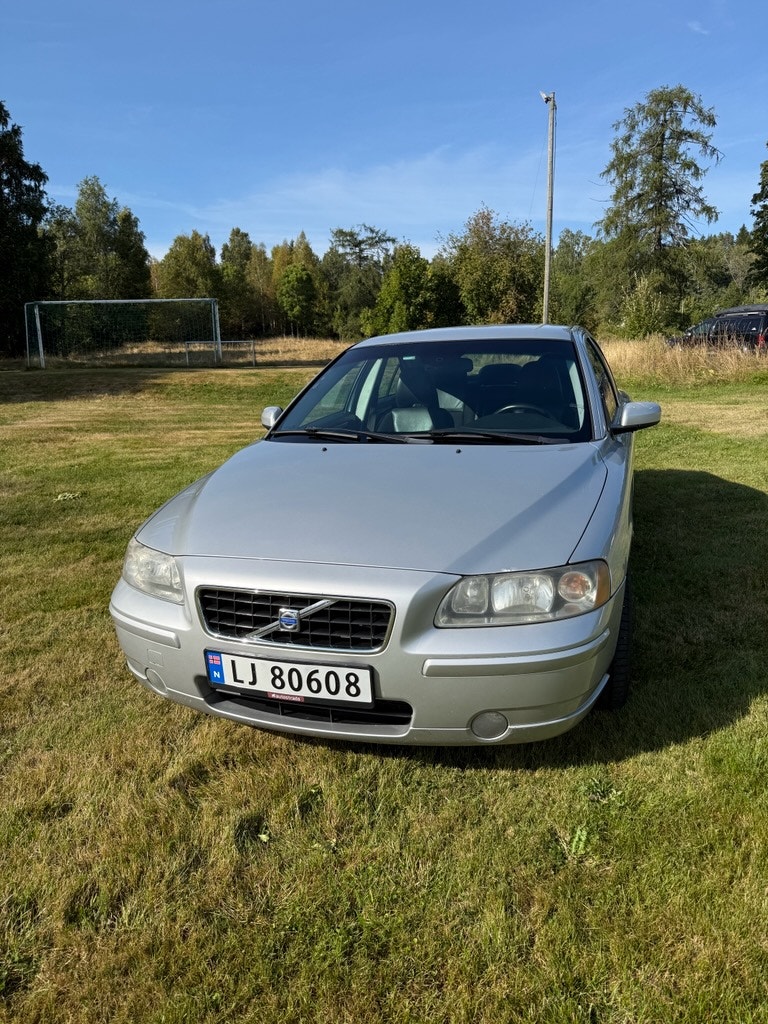 Volvo S60 D5 Automatic, 163hp, 2005