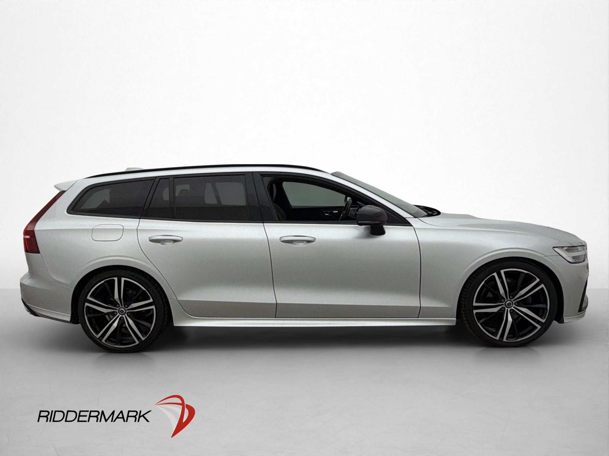 Volvo V60 B4 Geartronic, 197hk, 2021