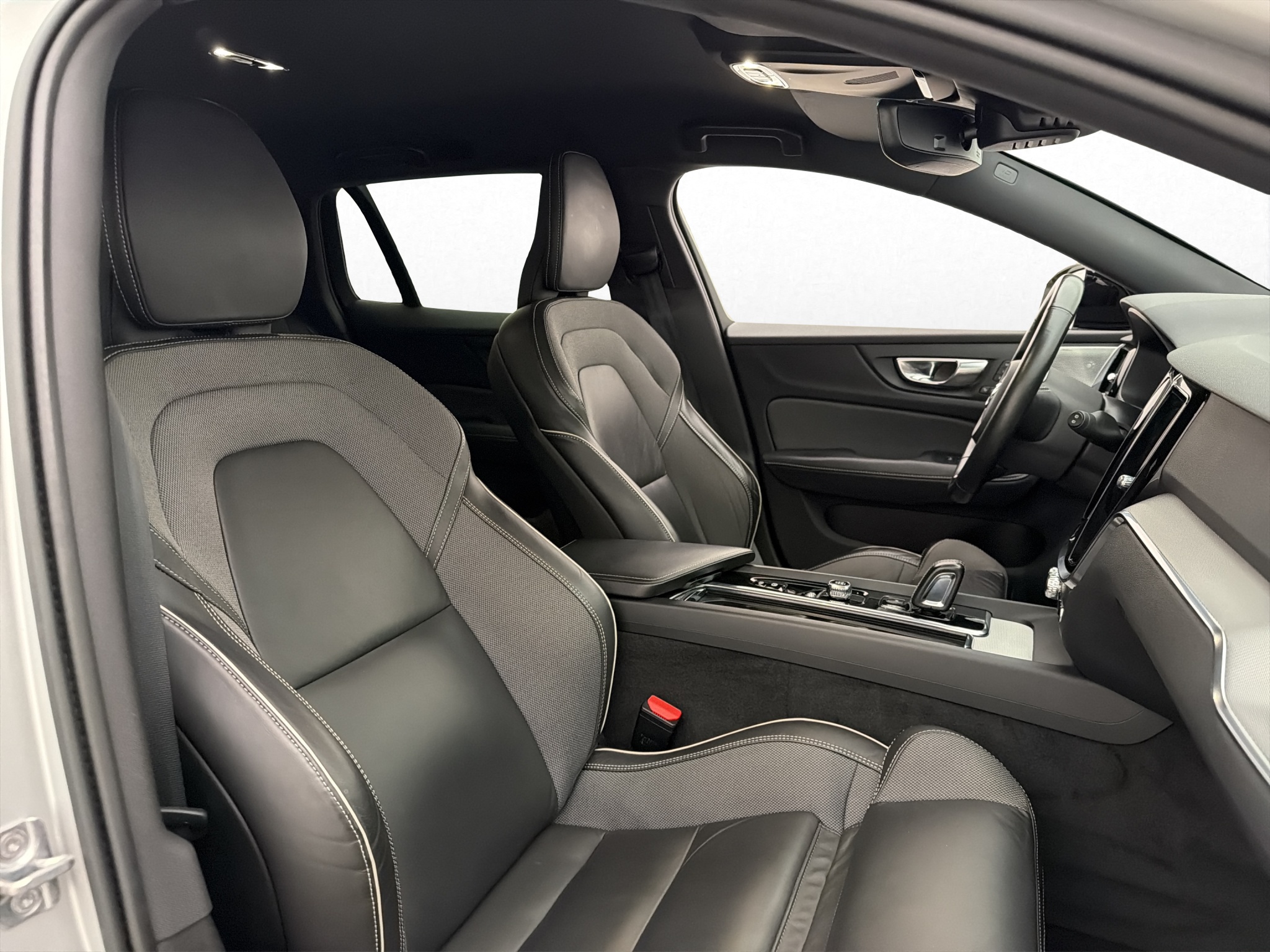Volvo V60 B4 Geartronic, 197hk, 2021