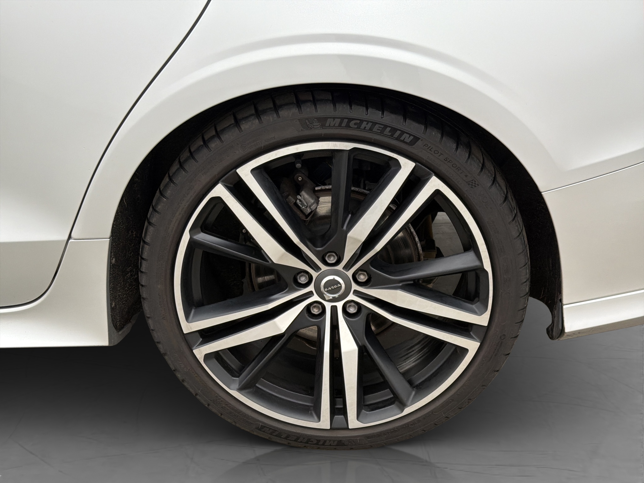Volvo V60 B4 Geartronic, 197hk, 2021