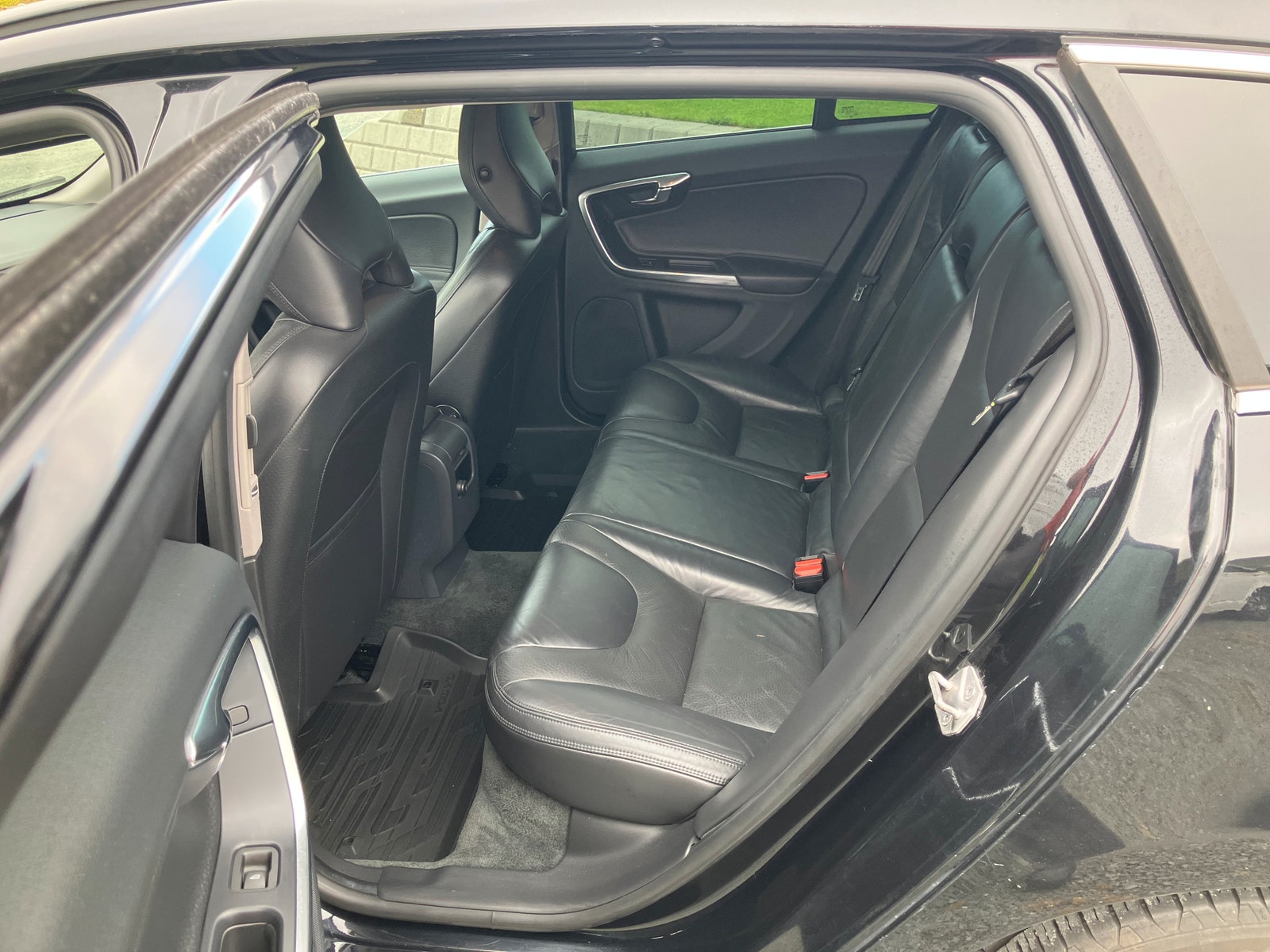 Volvo V60 D2 Powershift, 115hp, 2014