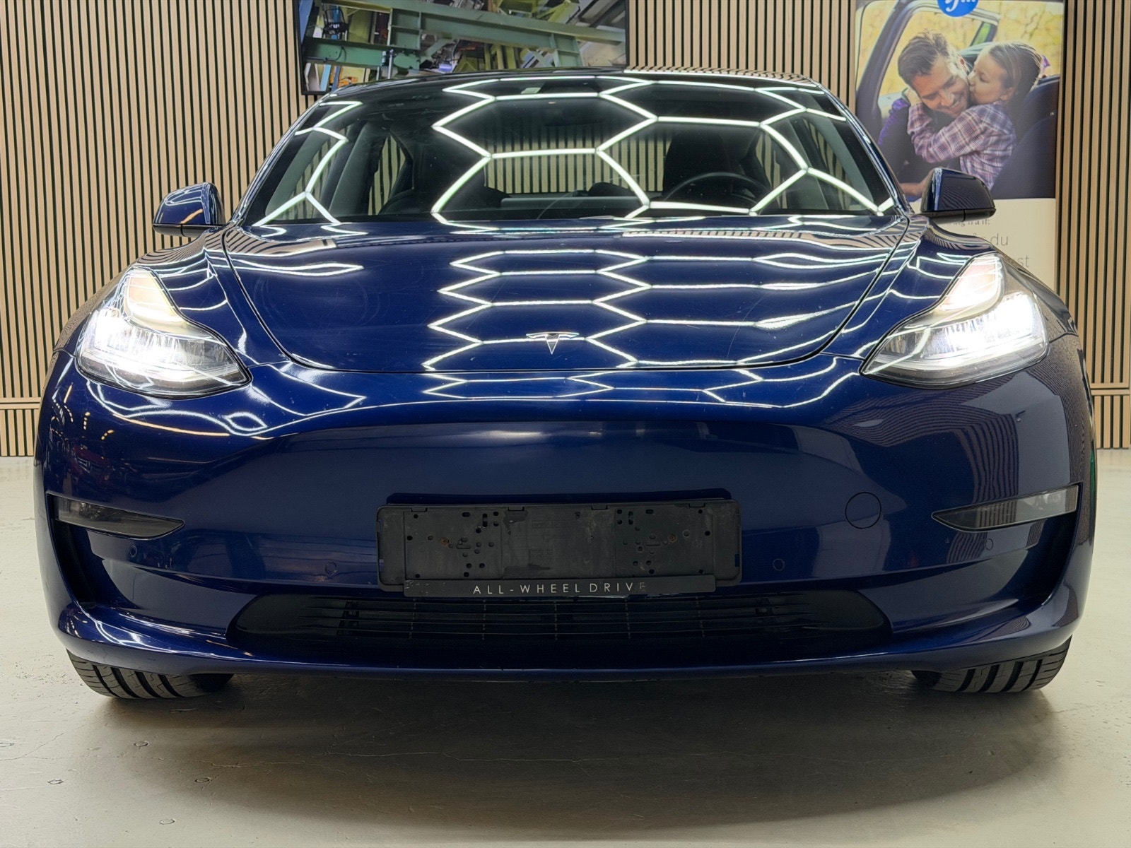 Tesla Model 3 Standard Range Plus, 306hp, 2019