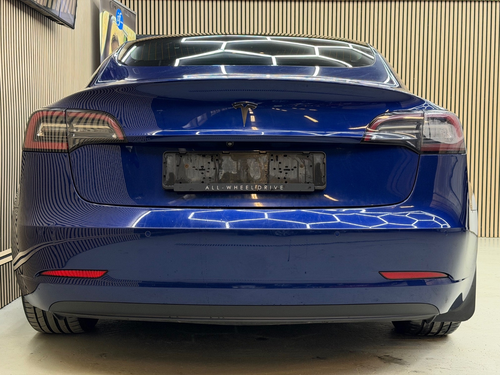 Tesla Model 3 Standard Range Plus, 306hp, 2019