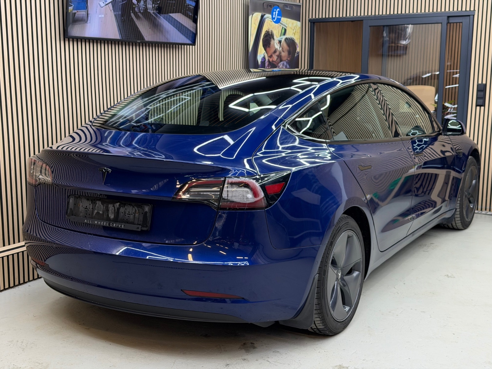 Tesla Model 3 Standard Range Plus, 306hp, 2019