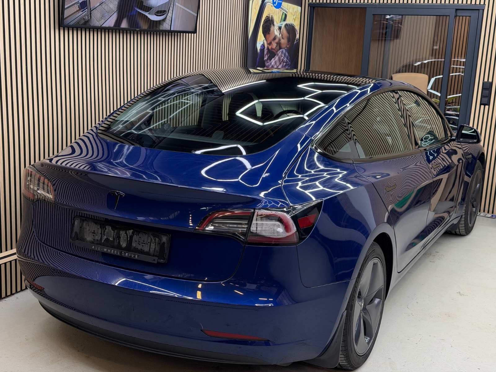 Tesla Model 3 Standard Range Plus, 306hp, 2019