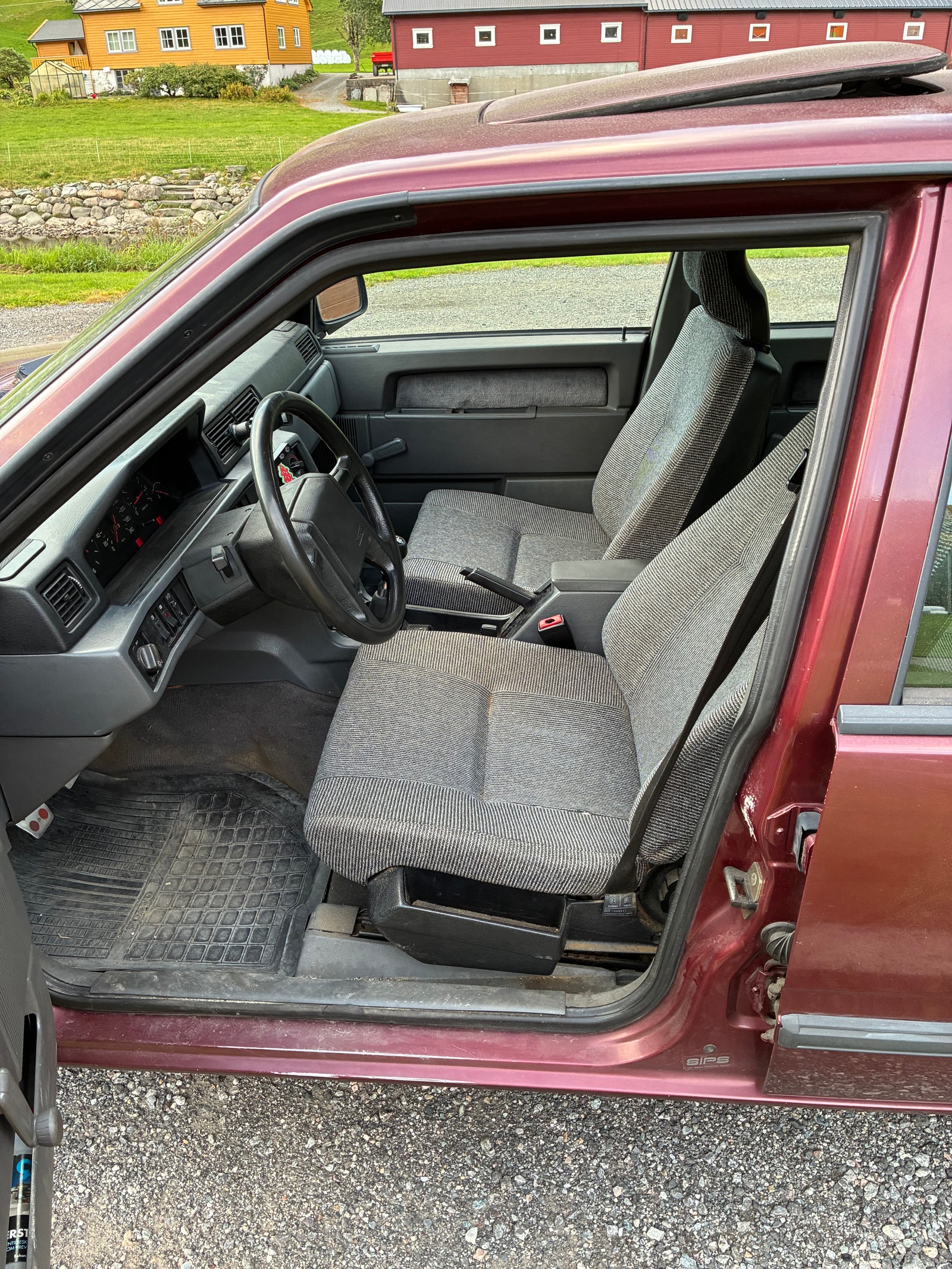 Volvo 740 2.3 Manual, 5-trins, 115ps, 1992