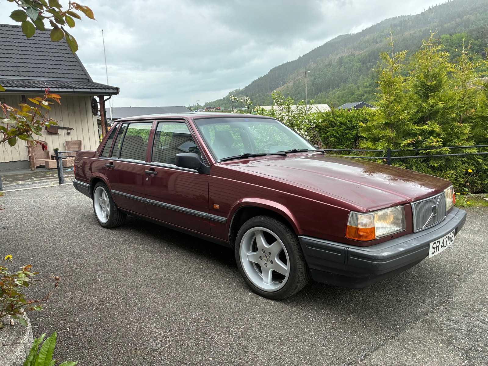 Volvo 740 2.3 Manual, 5-trins, 115ps, 1992