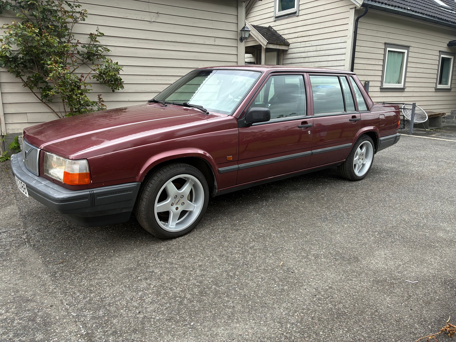 Volvo 740 2.3 Manual, 5-trins, 115ps, 1992