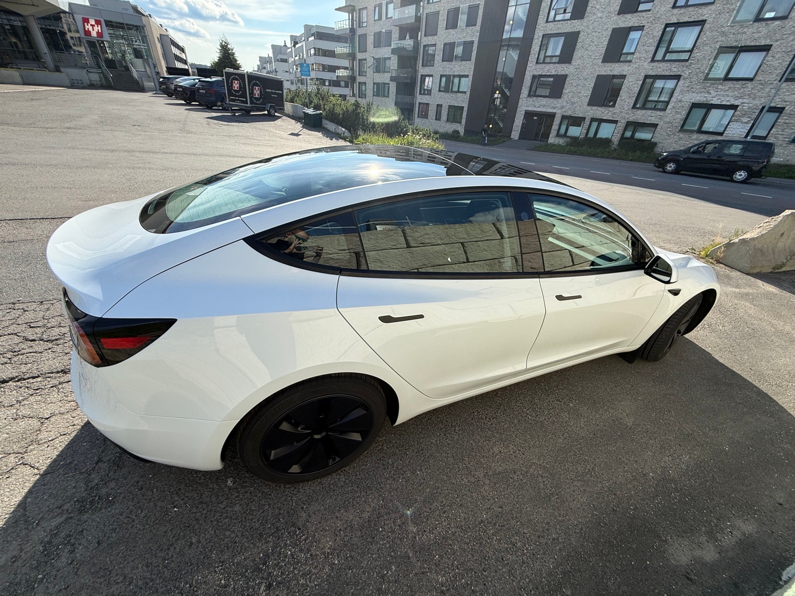 Tesla Model 3 Standard Range, 283ps, 2024