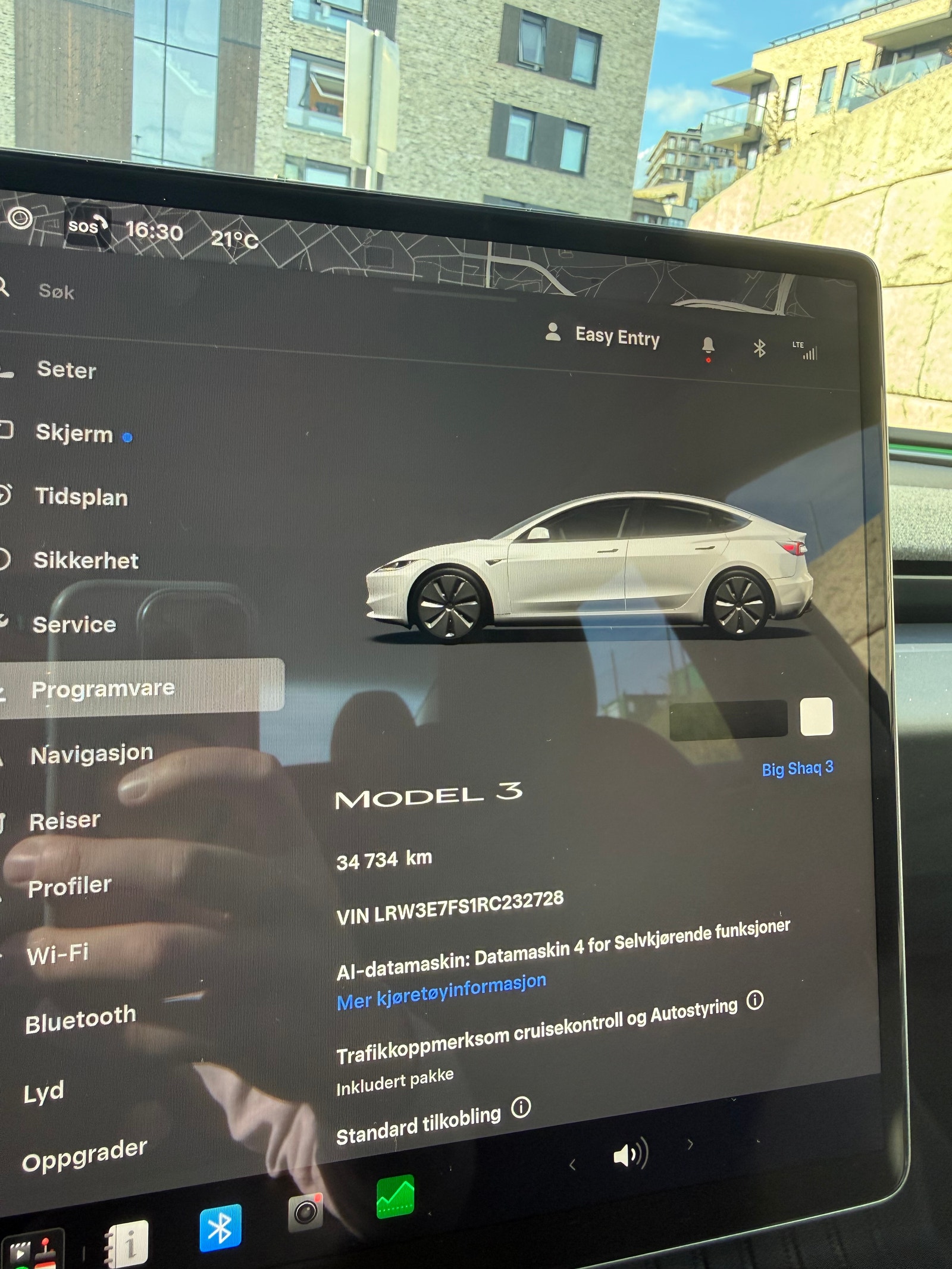 Tesla Model 3 Standard Range, 283ps, 2024