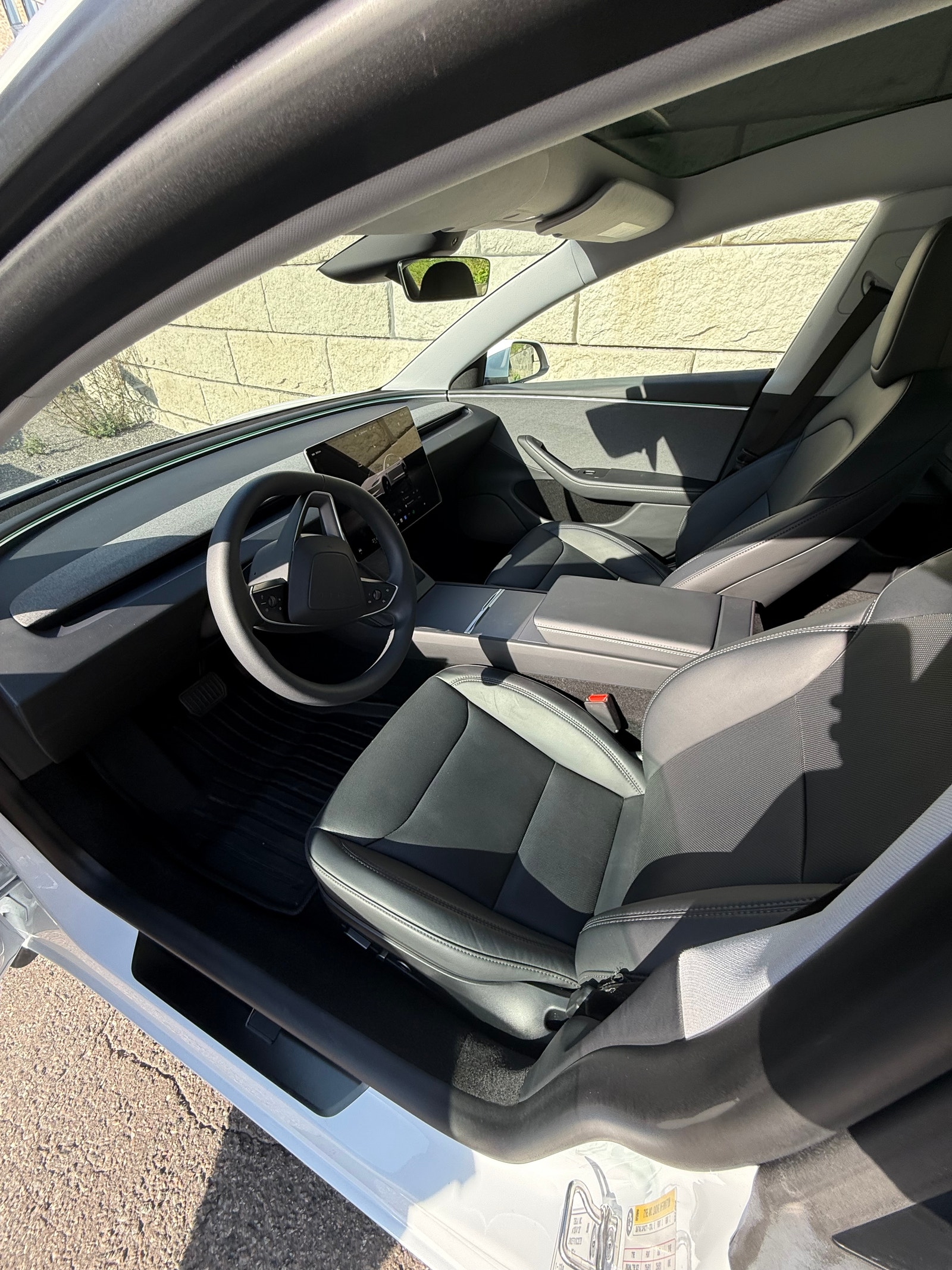 Tesla Model 3 Standard Range, 283ps, 2024