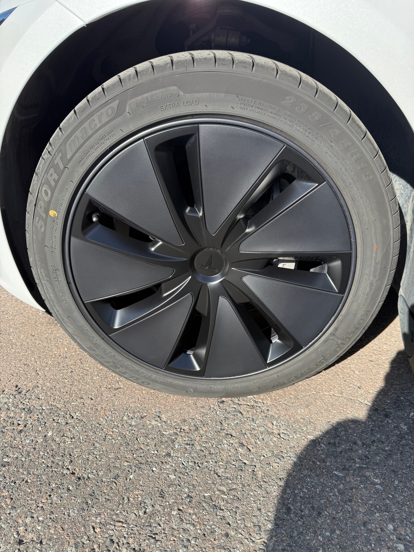 Tesla Model 3 Standard Range, 283ps, 2024