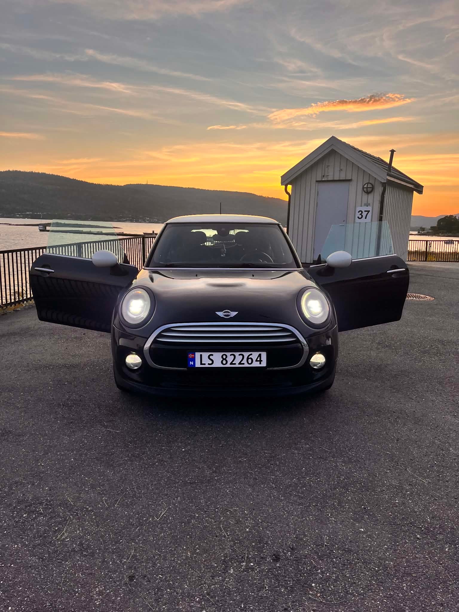MINI Cooper 3-door Manual, 6-trins, 136ps, 2014