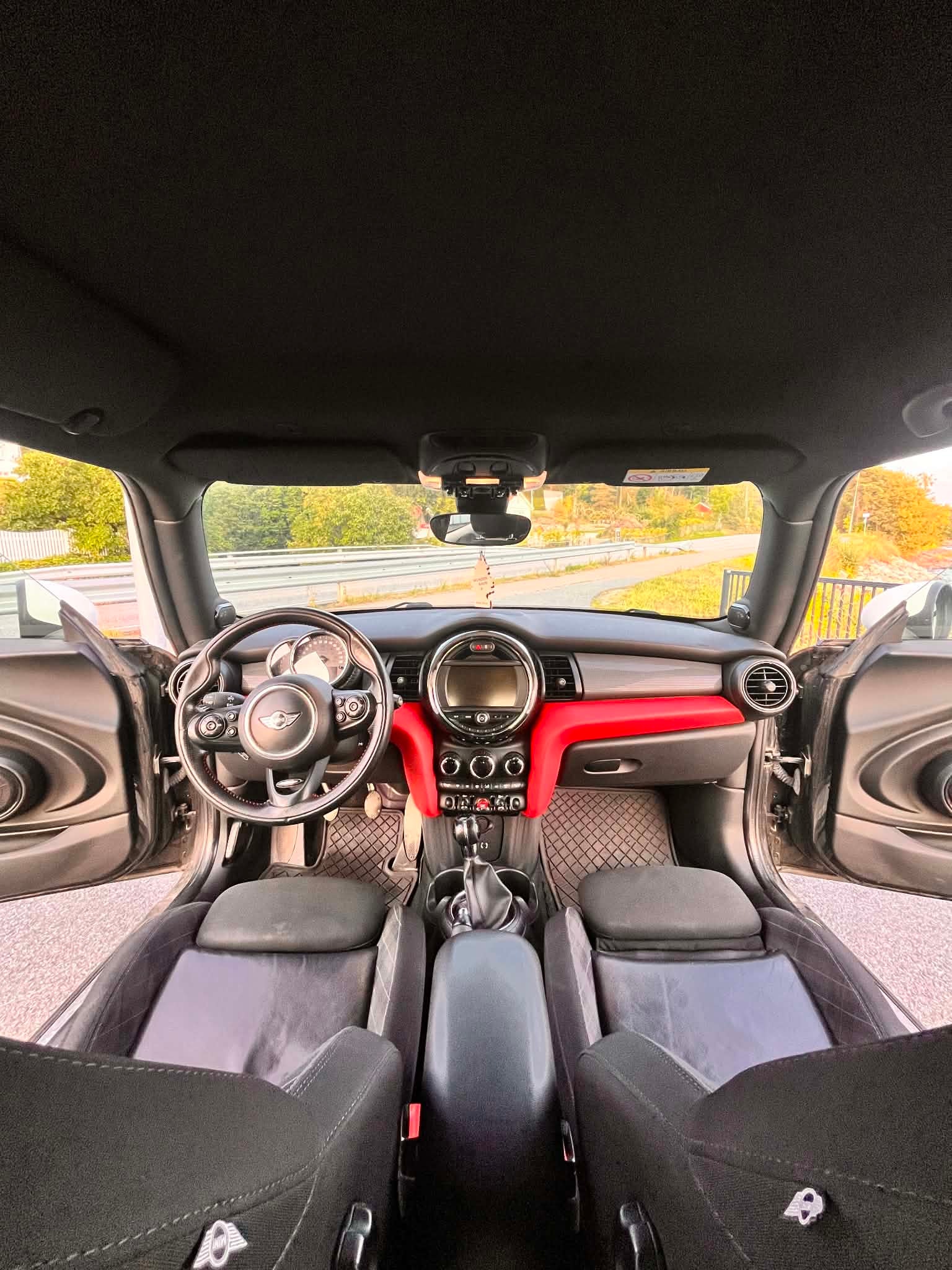 MINI Cooper 3-door Manual, 6-trins, 136ps, 2014
