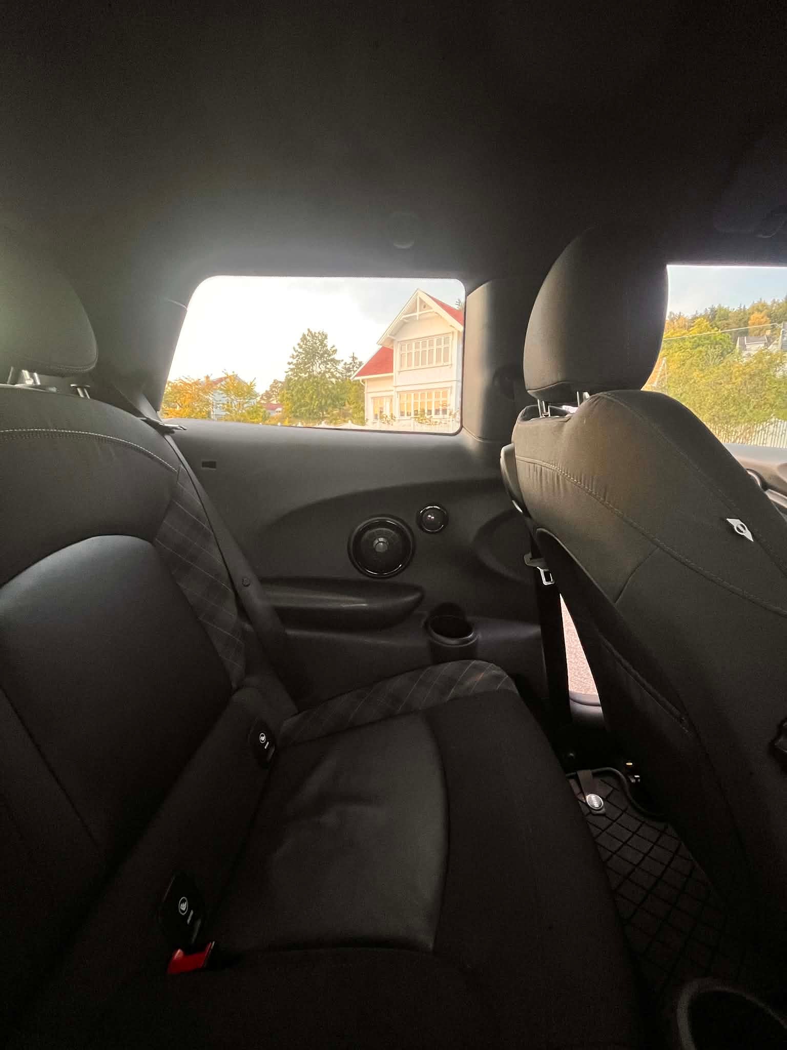 MINI Cooper 3-door Manual, 6-trins, 136ps, 2014
