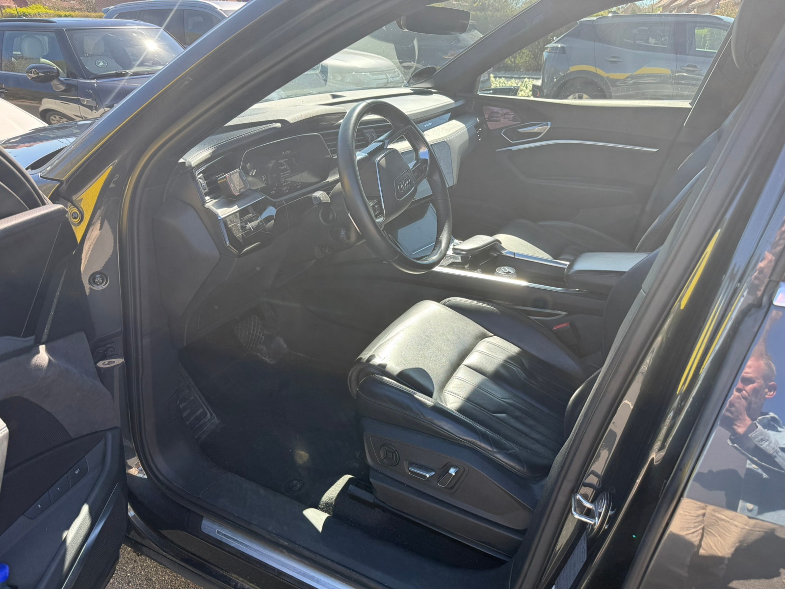 Audi e-tron 55 quattro, 408ps, 2020