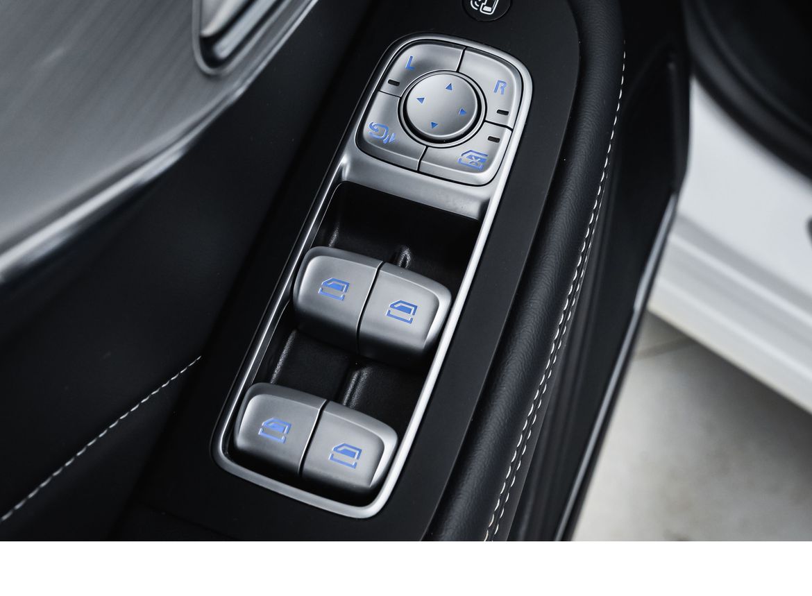 MG Marvel R Automatic, 180hp, 2023