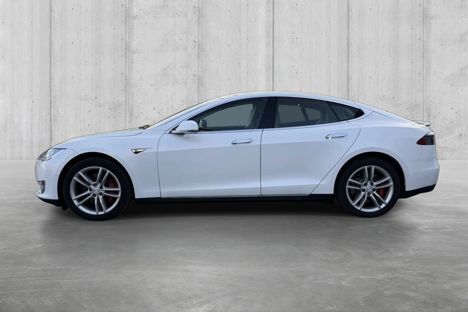 Tesla Model S P85D, 511ps, 2015
