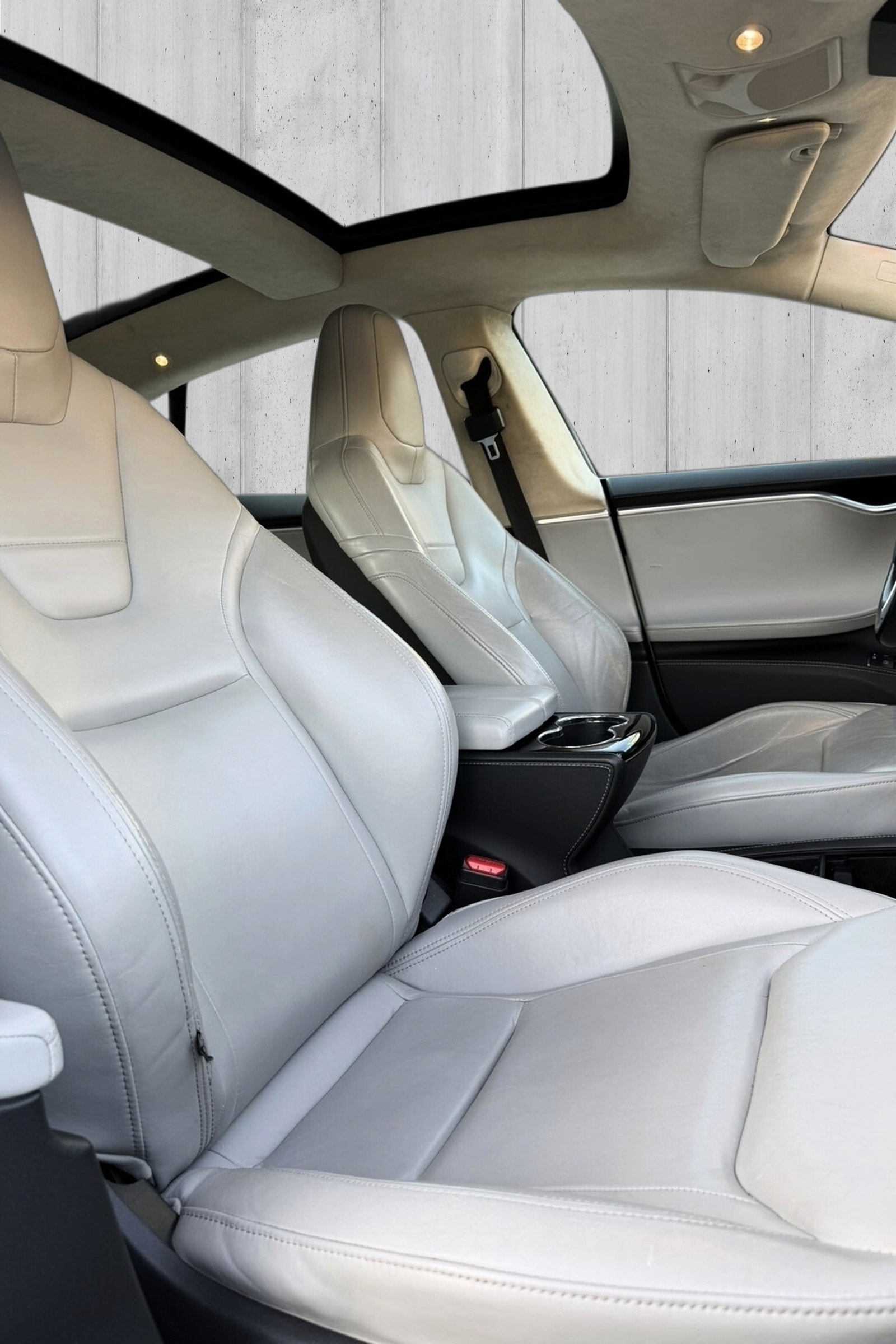 Tesla Model S P85D, 511ps, 2015