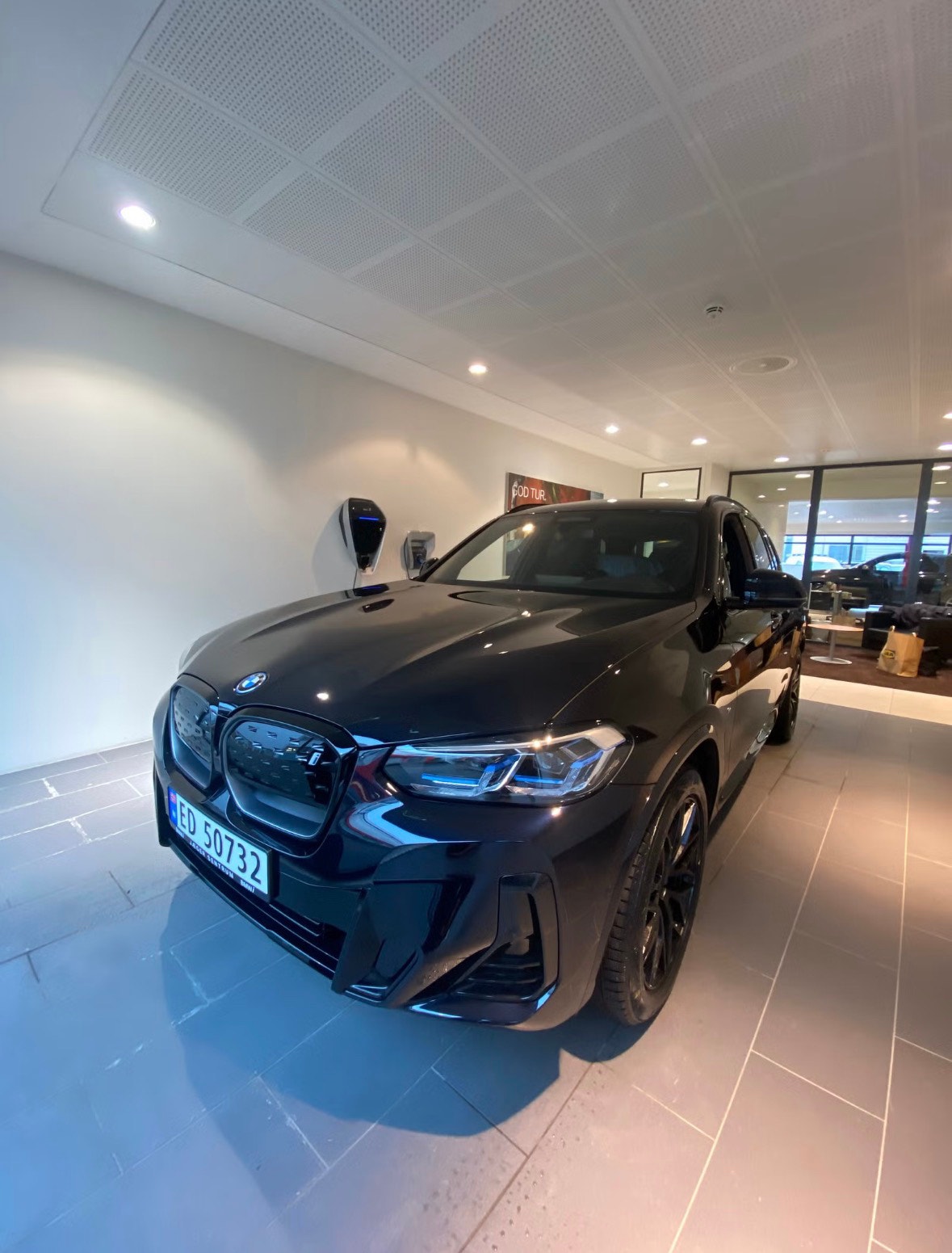 BMW iX3, 286hk, 2022