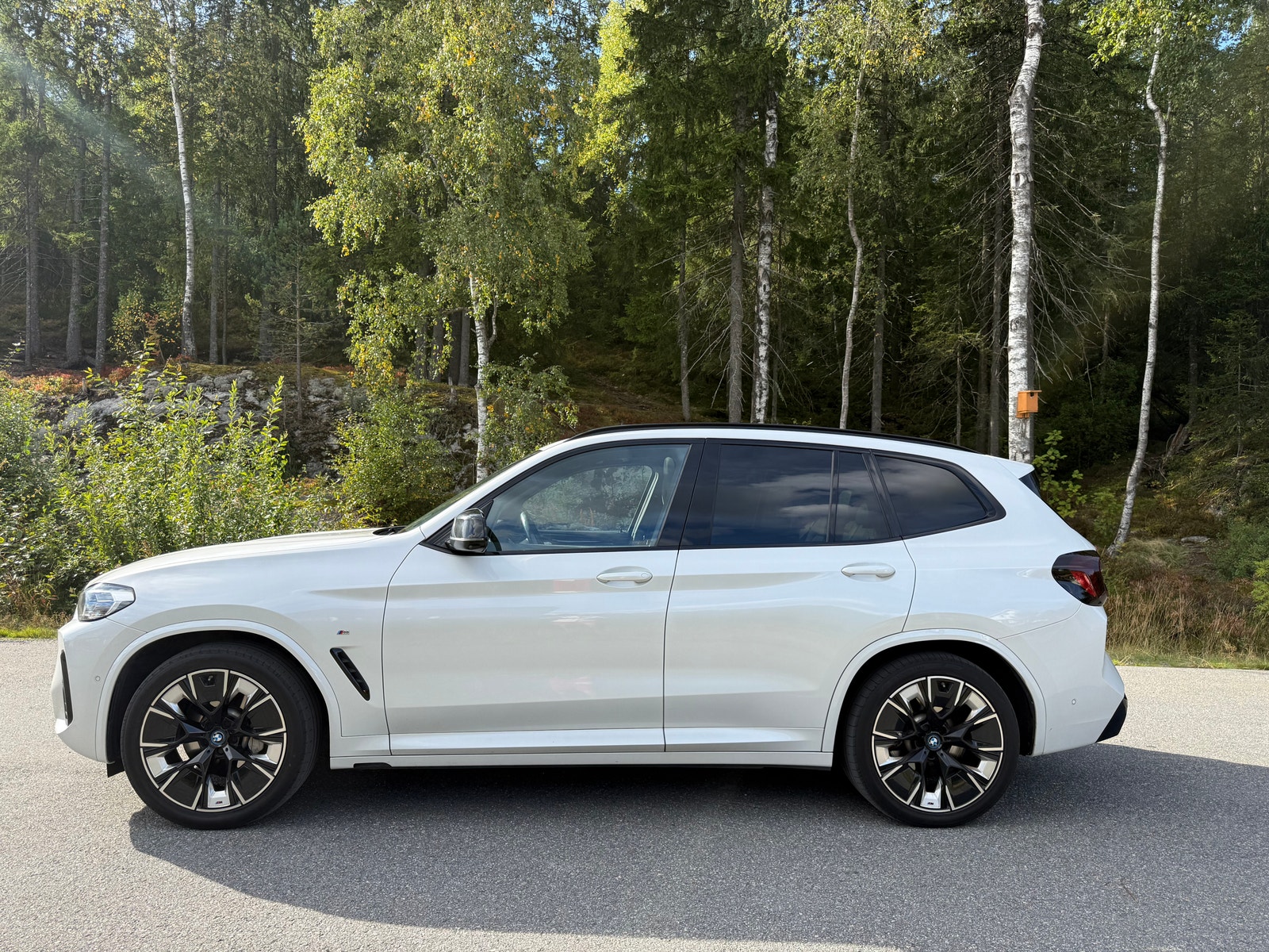 BMW iX3, 286hp, 2022