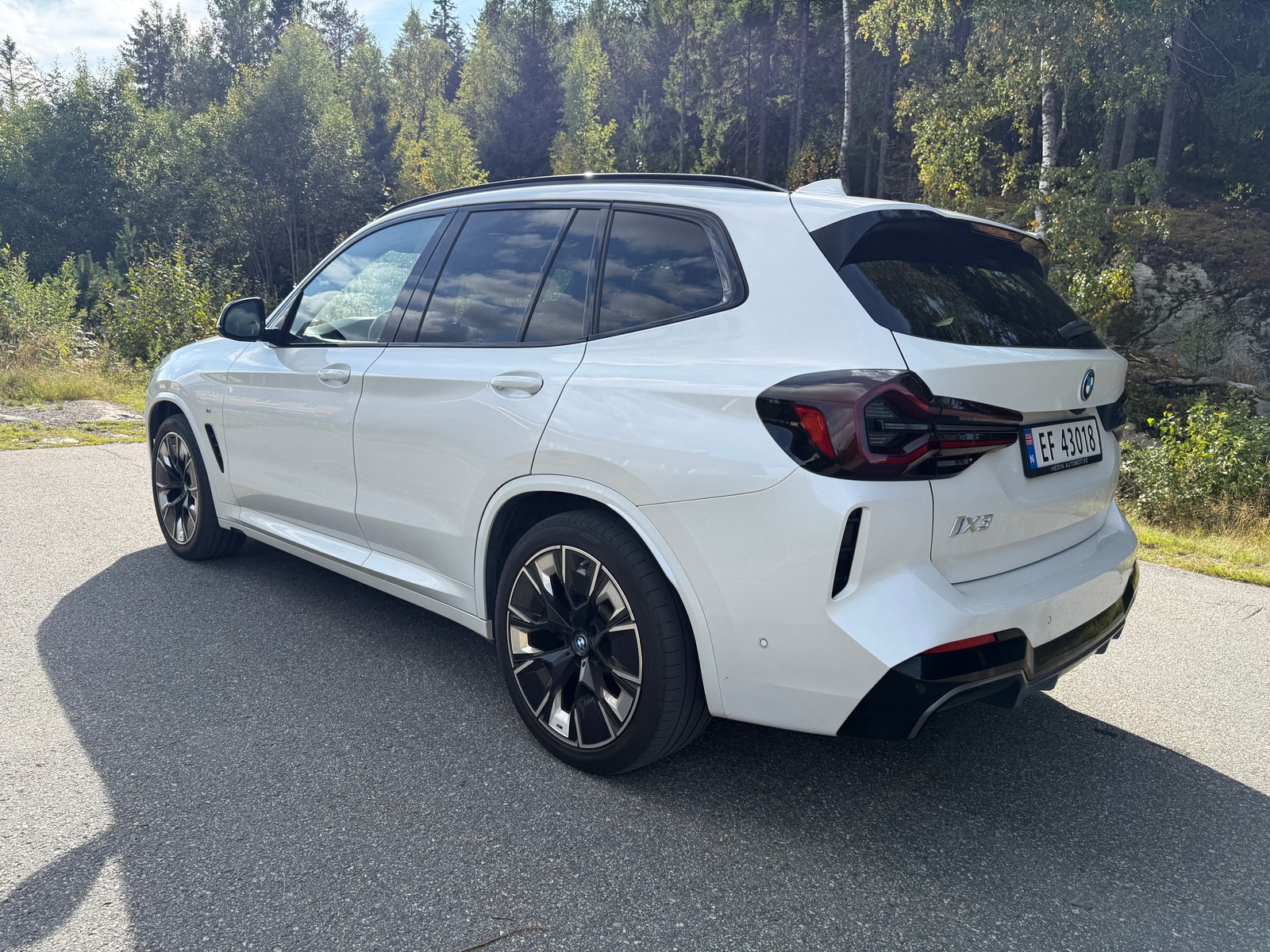 BMW iX3, 286hp, 2022