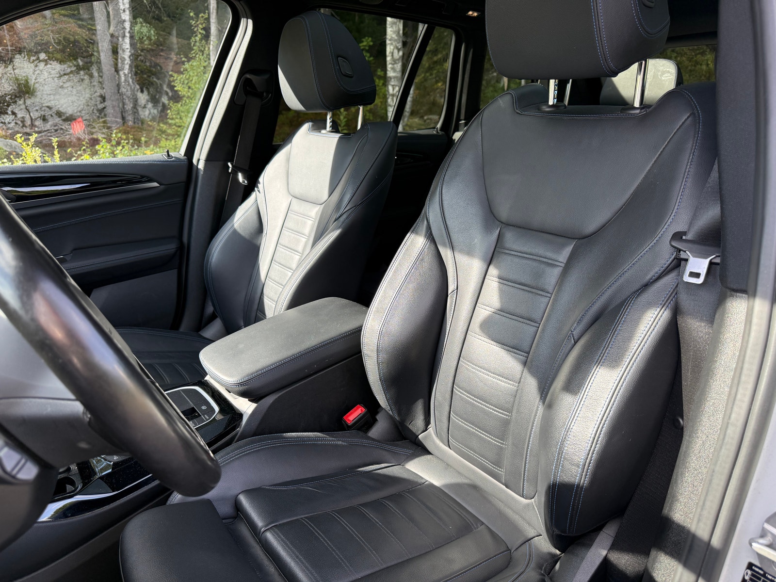 BMW iX3, 286hp, 2022