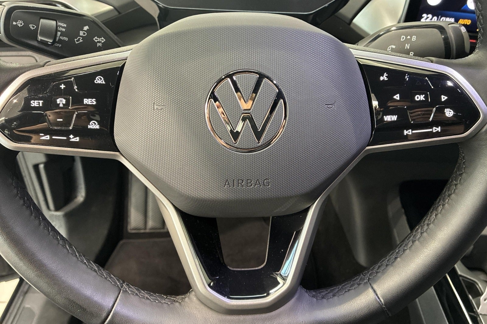 Volkswagen ID.5 Pro, 286hp, 2025