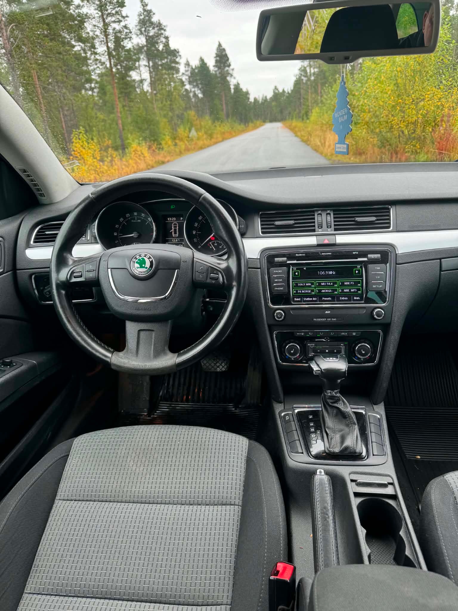 Škoda Superb Stasjonsvogn 2.0 TDI DSG sekvensiell, 6-trinn, 140hk, 2011