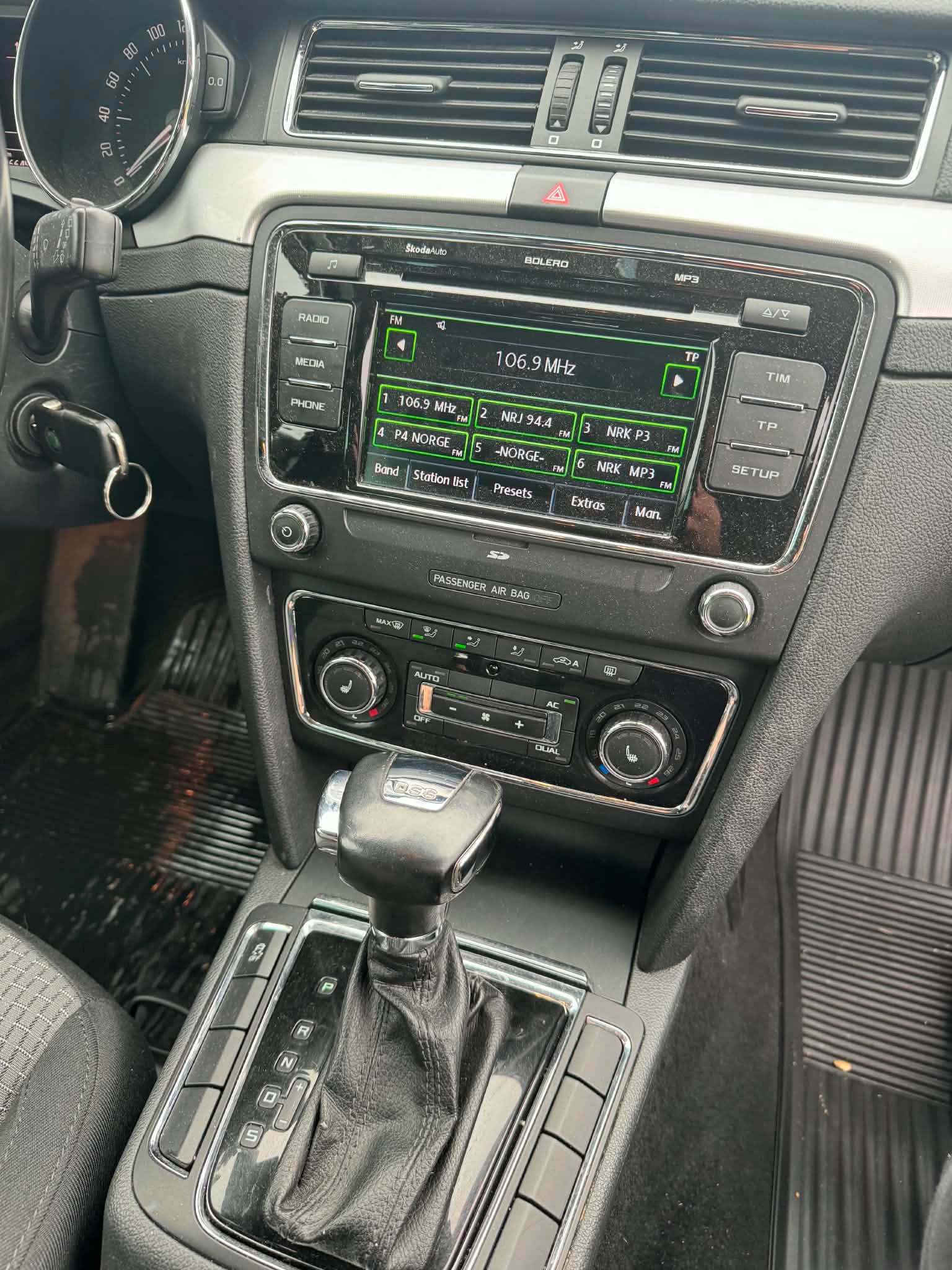 Škoda Superb Stasjonsvogn 2.0 TDI DSG sekvensiell, 6-trinn, 140hk, 2011
