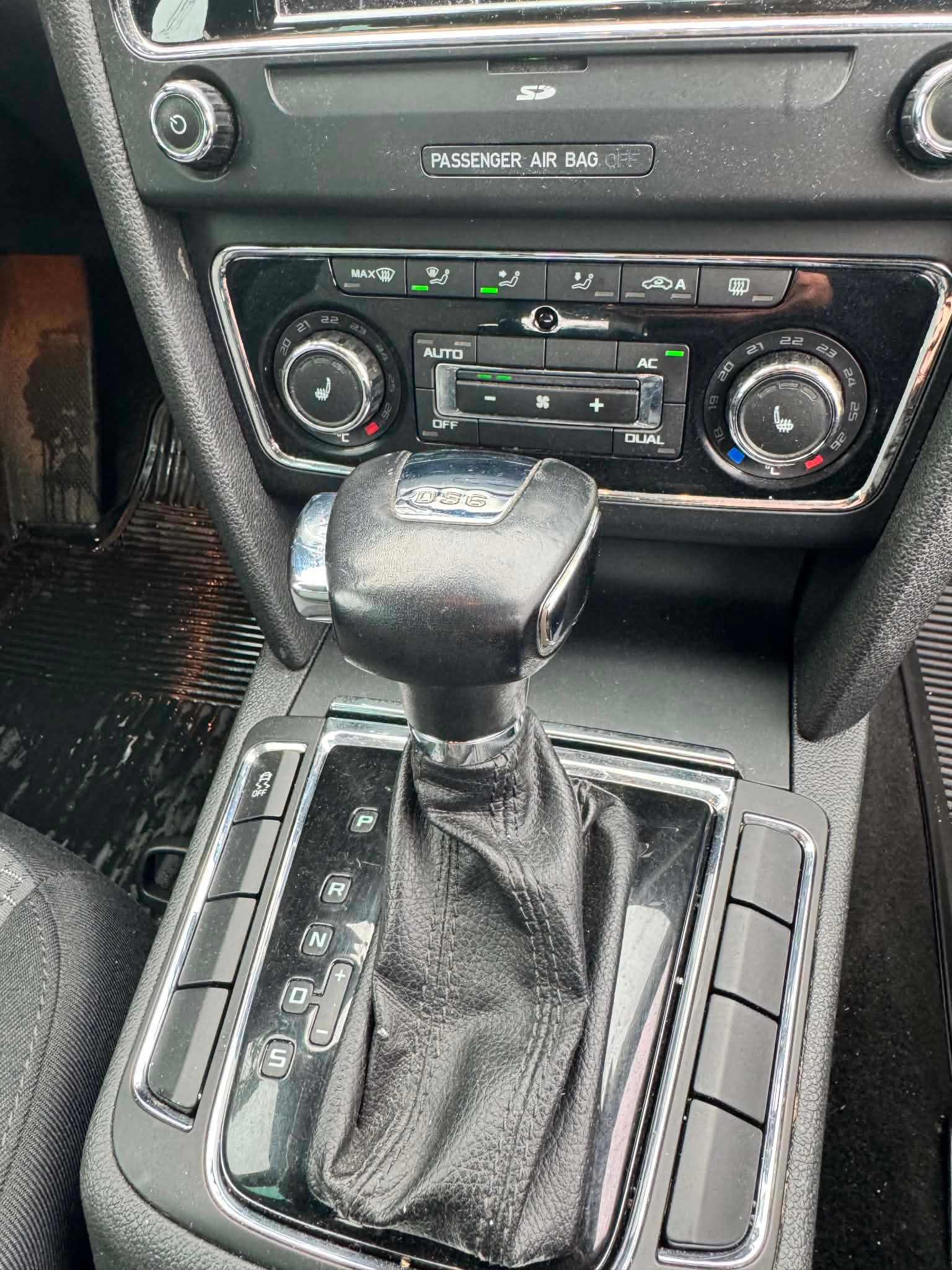 Škoda Superb Stasjonsvogn 2.0 TDI DSG sekvensiell, 6-trinn, 140hk, 2011