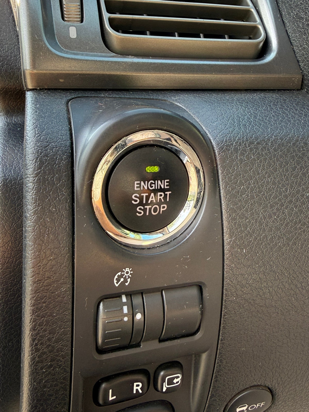 Subaru Impreza 2.0 D Active 4WD Manual, 6-trins, 150ps, 2010