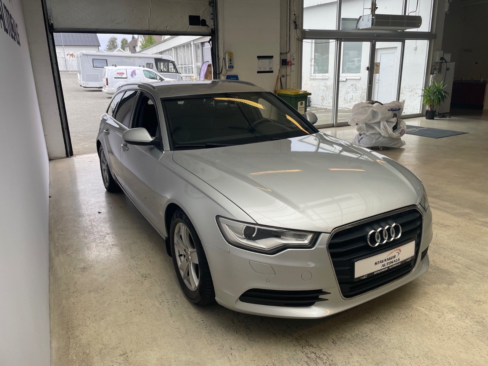 Audi A6 Avant 2.0 TDI Multitronic, 163hp, 2012