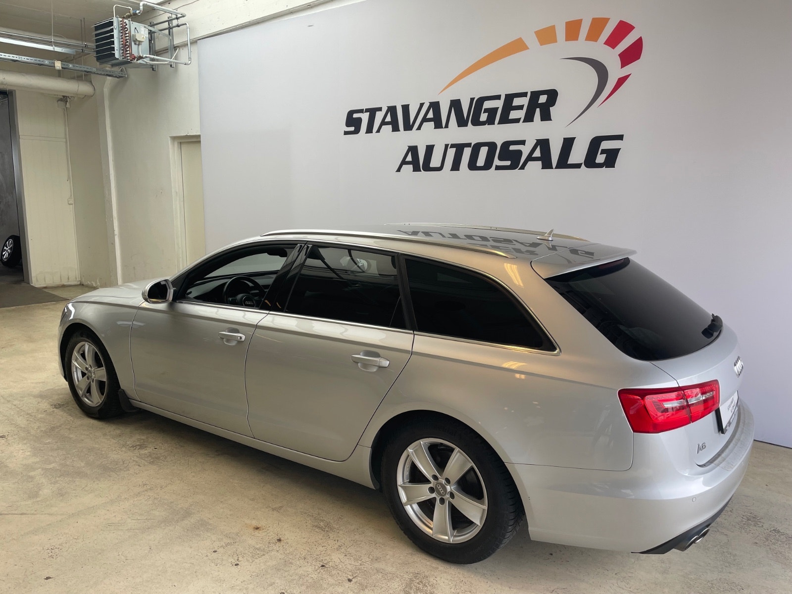 Audi A6 Avant 2.0 TDI Multitronic, 163hp, 2012