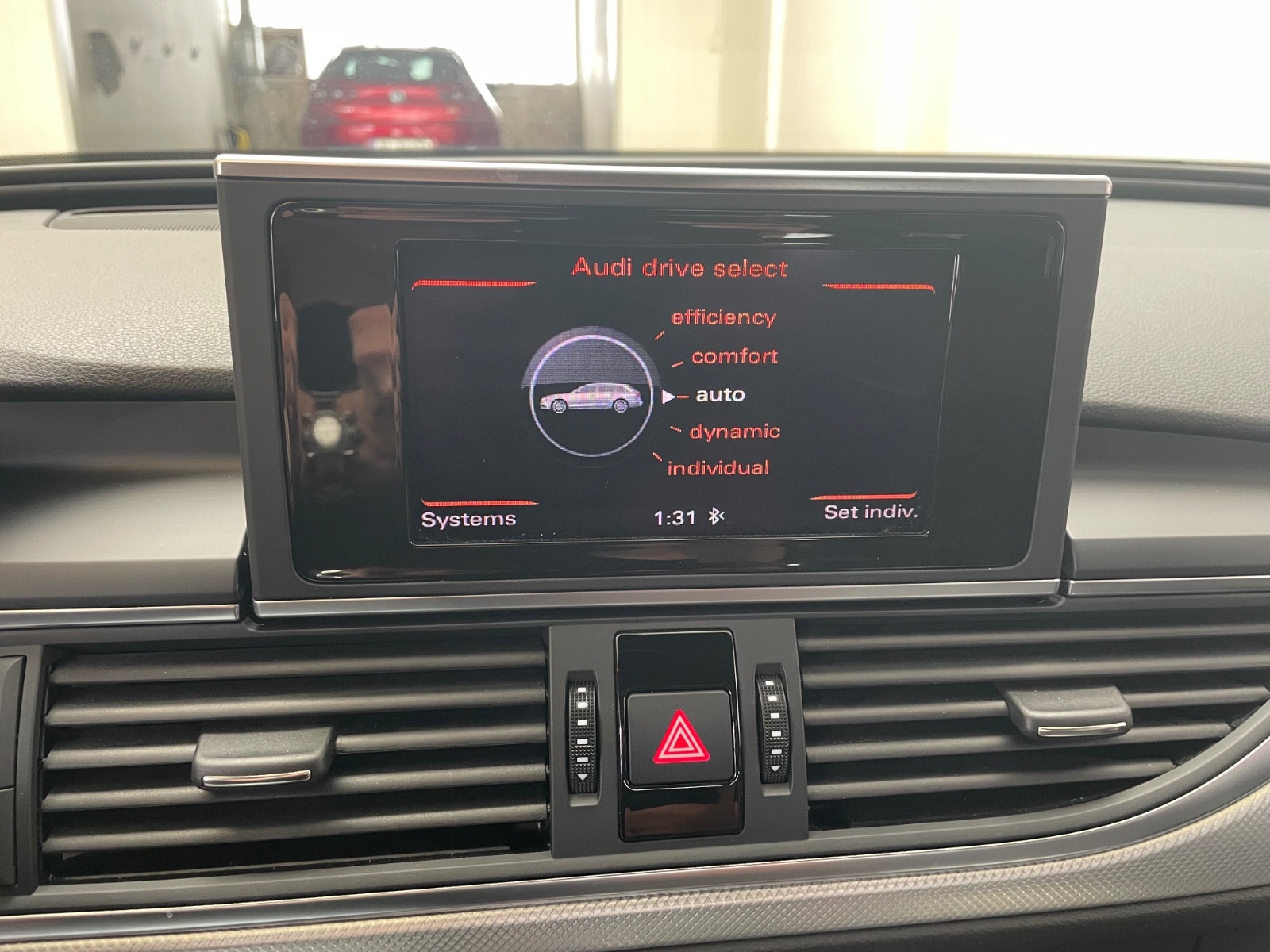 Audi A6 Avant 2.0 TDI Multitronic, 163hp, 2012