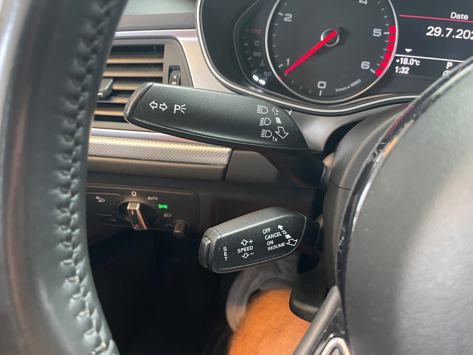 Audi A6 Avant 2.0 TDI Multitronic, 163hp, 2012