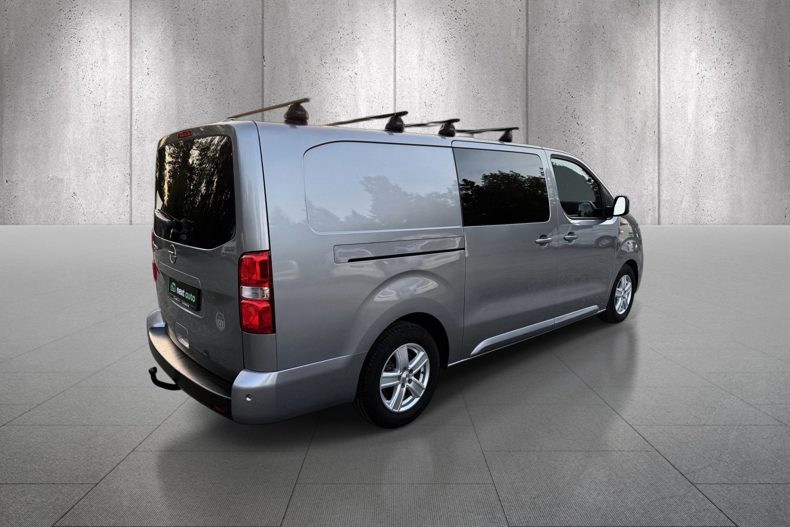 Opel Vivaro-e Panel Van, 136ps, 2021